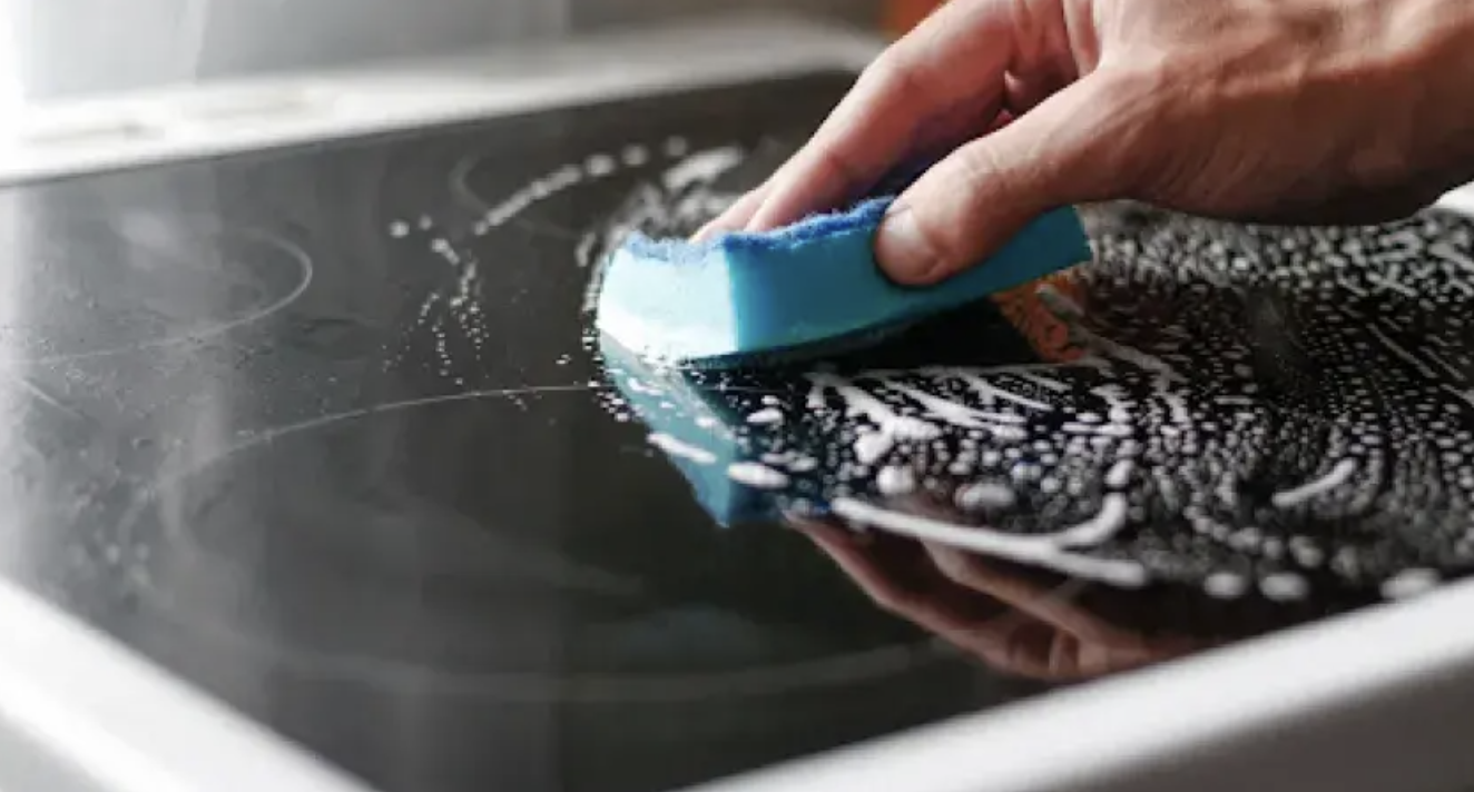 cleaning Induction Cooker hob